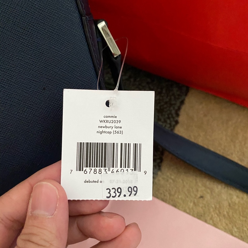 Kate Spade - Picture 4 of 5